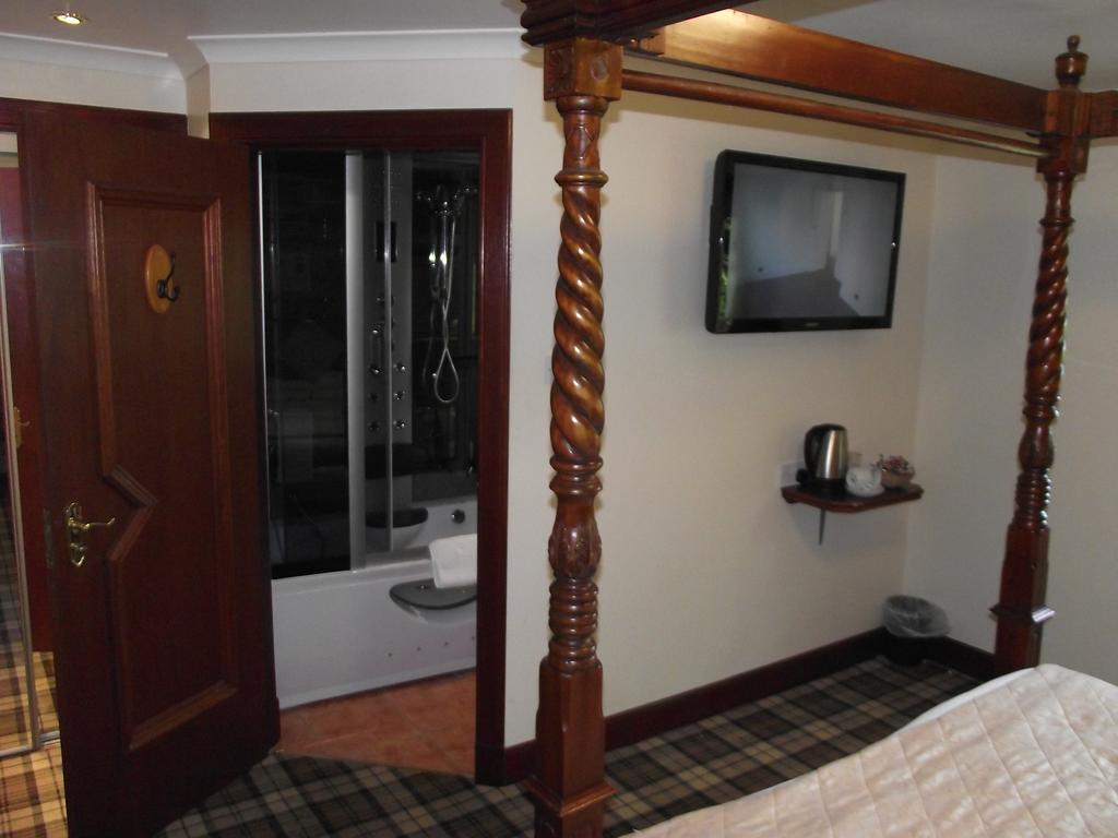 Kilwinning The Dalgarven House Hotel מראה חיצוני תמונה